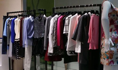 用以上ys3060服装的颜色