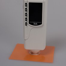 NR10qc色差仪测量油漆