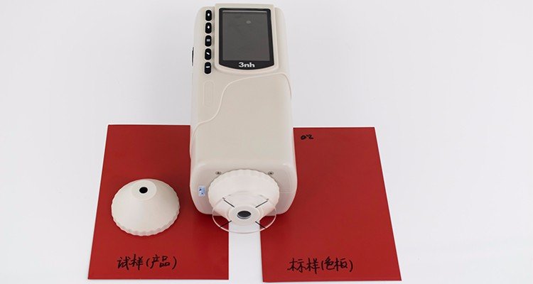 NR60CP色差仪测量化妆品的颜色